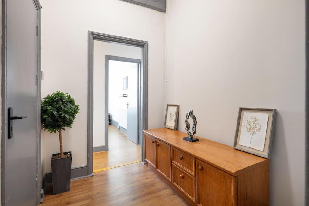2A - Bright & Airy 2 Bed Flat - 20 Mins To Central London Exterior photo
